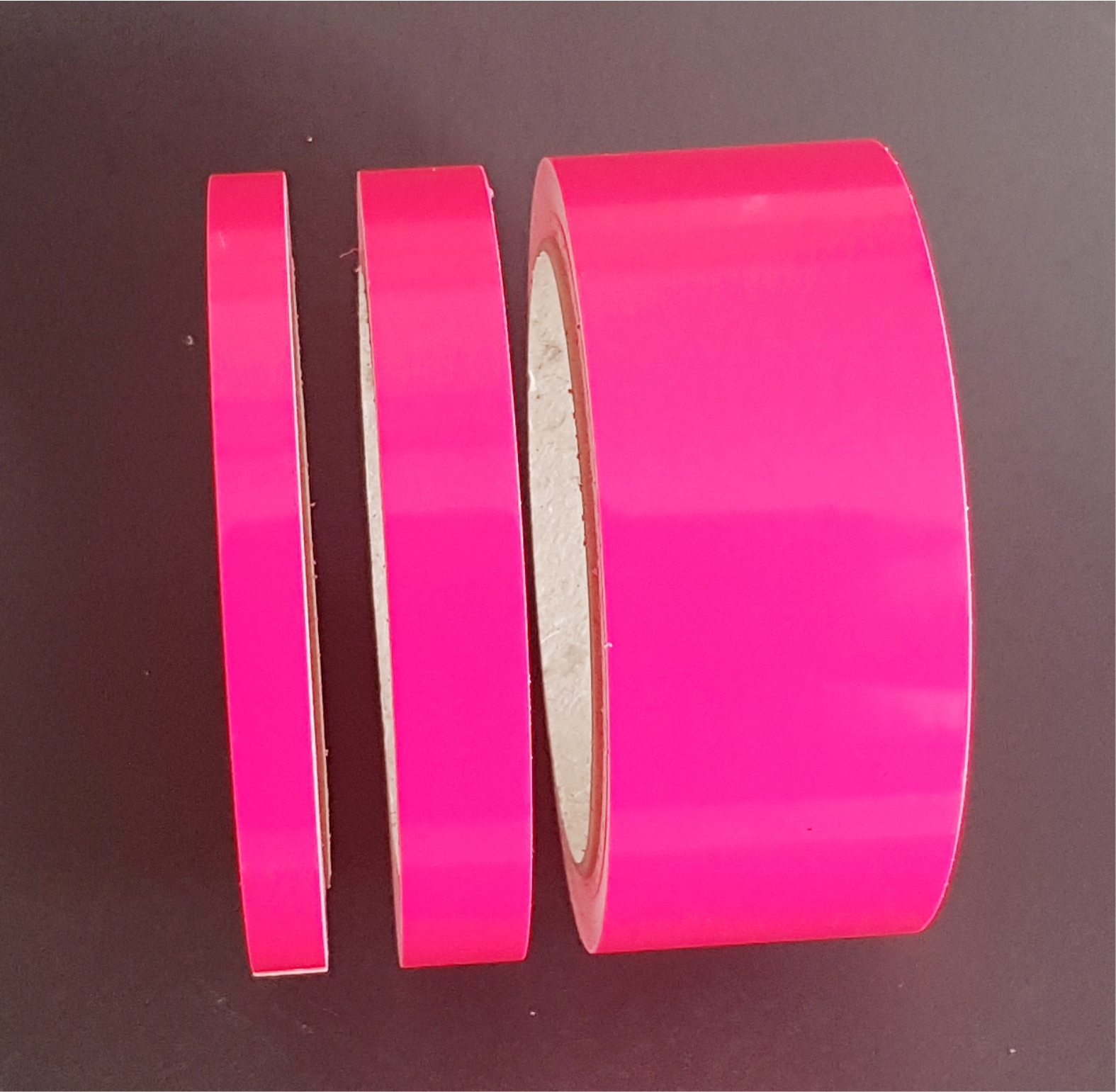 Zierstreifen neon pink - neongpink fluor in in 10 m Länge für Auto Boot Klebeband Dekorstreifen Tuningstreifen Autofolie Siviwonder